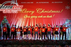 Hơn 1000 học viên Hoàng Long CMS tưng bừng đón Giáng sinh