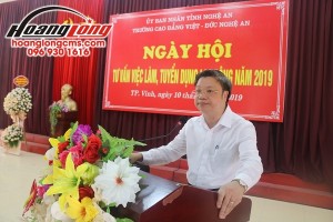 Hoàng Long CMS với Ngày hội tư vấn việc làm tại Trường CĐ Việt Đức